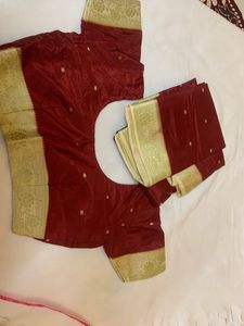 Saree With Blouse