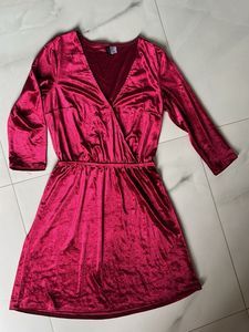 Red Velvet Long Sleeve Dress