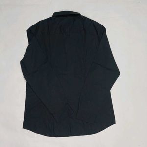 H&amp;M Black Shirt
