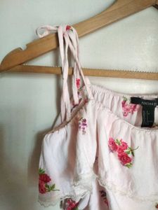 FOREVER 21 BEAUTIFUL TOP