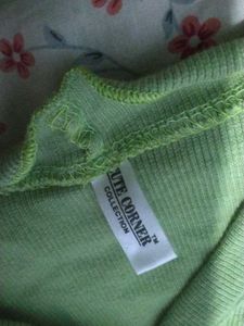 Cute Green women stretched crop top