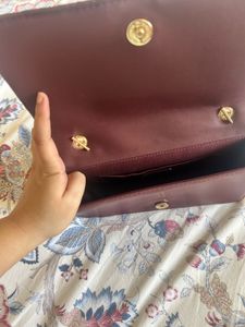 Elegant Quilted Handbag