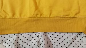 Korean sweater with fake collar
