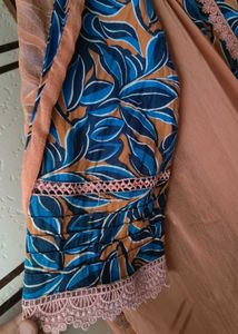 Lace Detailing Kurta Set