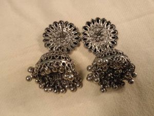 Silver Jhumka Earrings