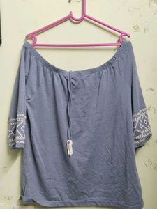 It&#39;s A Top On Jeans