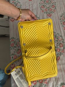 Sling Bag