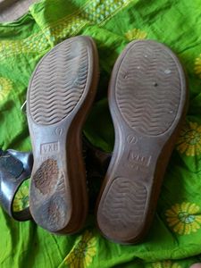 VKC Women Slippers