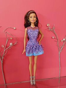 Barbie New Fashionistas Style