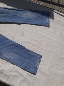 Straight Jeans