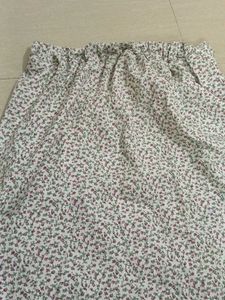 Floral Print Midi Skirt