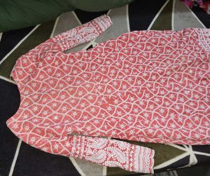 Red Kurti