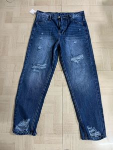 Women’s Ripped Blue Jeans