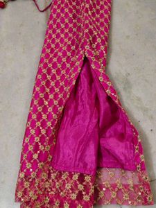 Beautiful Magenta Kurta With Dupatta
