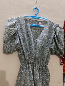 Maxi DRESS WITH ADJUSTABLE SIDE SLIT