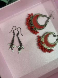 Red And White Pearl Rustic Earings Set
