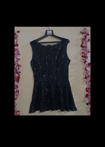 Women Sequence Top