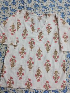 Floral Print Tunic Top