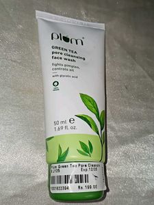 Plum Green Tea Face Wash