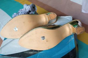 Heavy Golden Embroidered Jutti