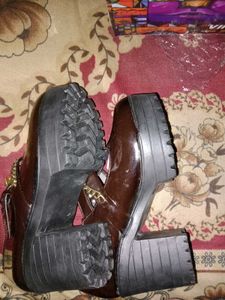 Very Printersty Vibe Shoes