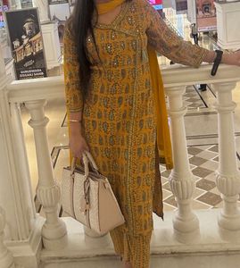 Elegant Mustard Kurta Set