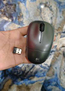 Logitech M-215 Wireless Mouse With Battery Free