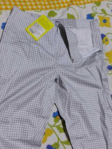 Girls Pant Stretchable