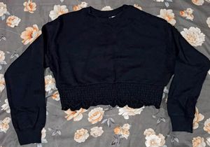 Crop Stylish Sweatshirt