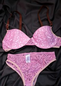 Bra &amp; Panty Set 👙