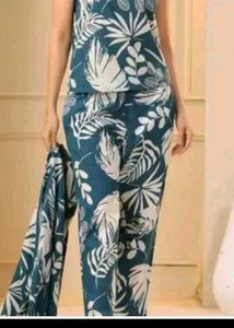 Women Cord Set