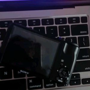 SONY CYBERSHOT DSC H-55