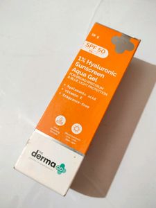 The Derma Co 1% Hyaluronic Gel Sunscreen