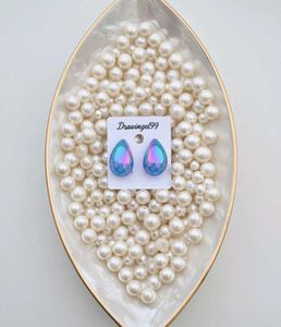 Chic Iridescent Pink Teardrop Stud Earrings