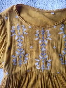 Boho-chic embroidered top