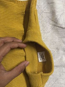 Cactus Sweater Vest - Mustard Yellow