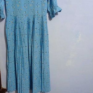 Floral Print Pleated Dress