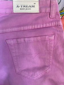Pink Cropped Capri Jeans