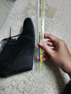 Stylish Black Formal Boots