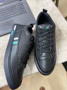 Black Sneakers