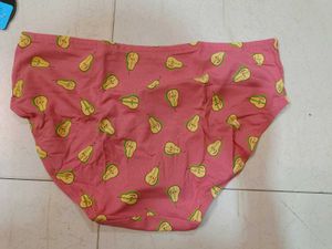 Clovia Brief XXL Size