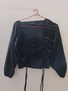 Goth pinterest velvet ruched top