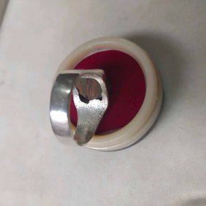 Natural Cat’s Eye Lahsuniya Gemstone Silver Ring |