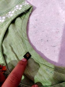 Beautiful Embroidered Kurti