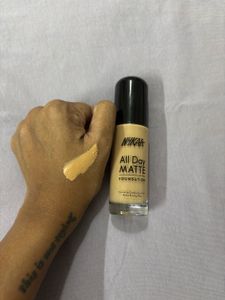 Nykaa All Day Matte Foundation - Shade - Sand 7