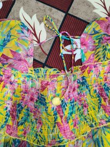 Floral Print Smocked Top