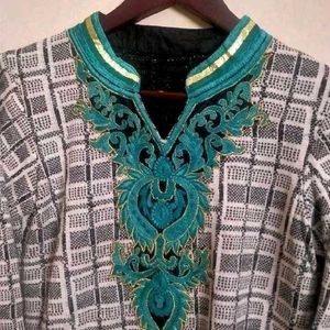 Elegant woollen Kurta Set