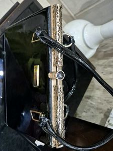 Black Clutch