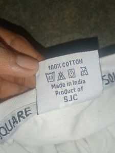 I&#39;m Selling A White Tshirt Size - S
