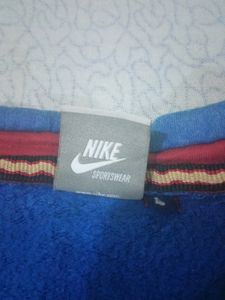 Nike Sweatshirt At 100 Rs. Only